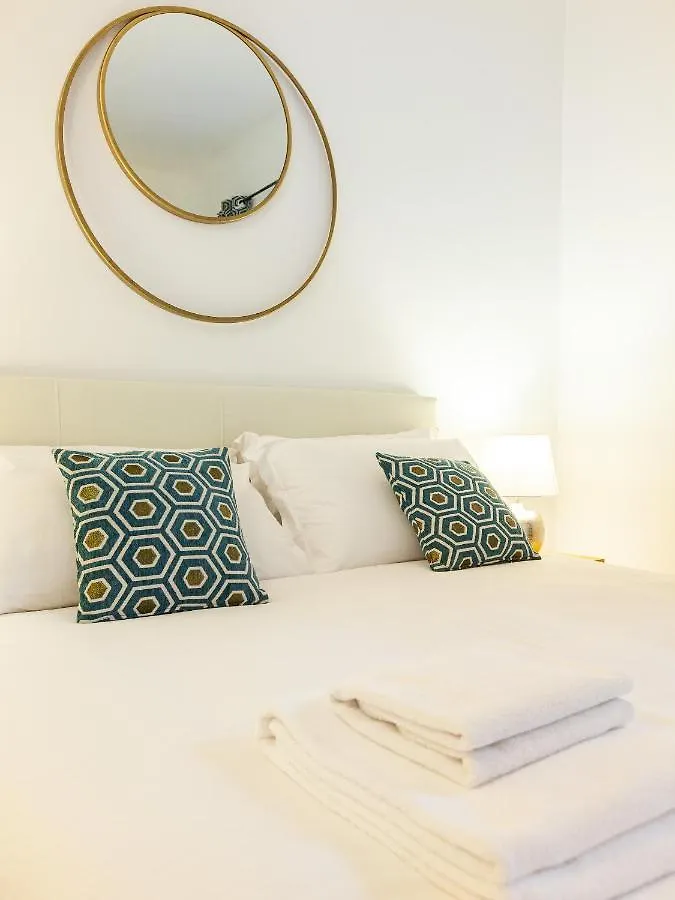 Apartment Easyhomes - Central Station Milan