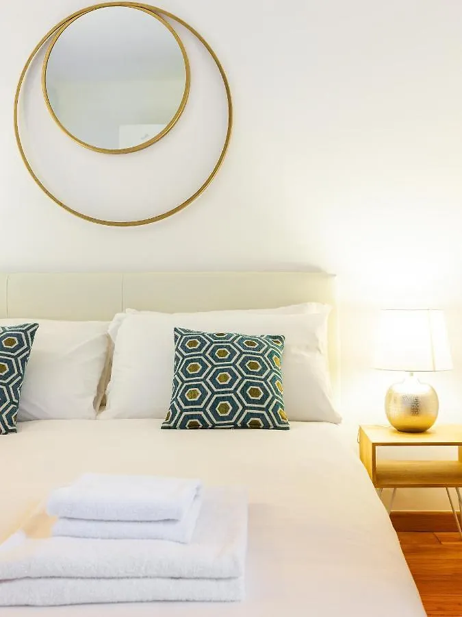 Easyhomes - Central Station Milan Apartment