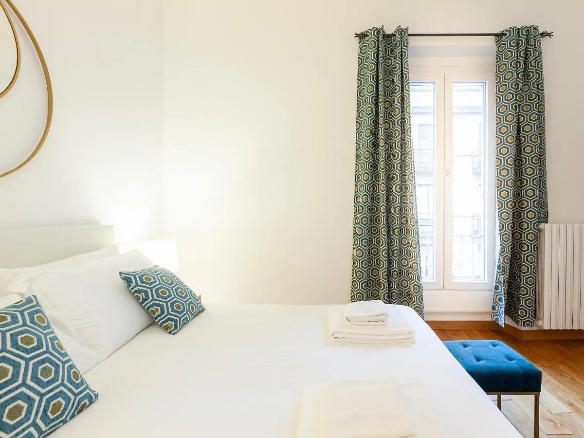 Easyhomes - Central Station Milan Italy